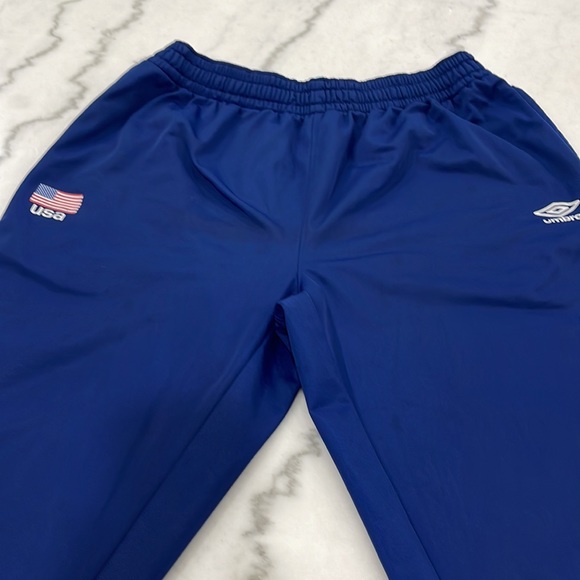 Men’s Pants - Picture 4 of 15